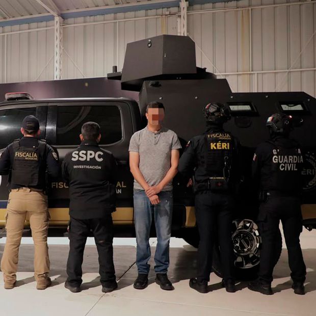 Servidores Públicos y Exfuncionario Simulan Muerte para Cobrar Seguro en Michoacán